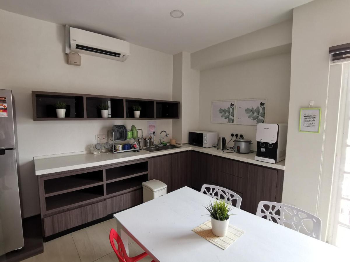 Beryll Boutique Hotel Cyberjaya Esterno foto