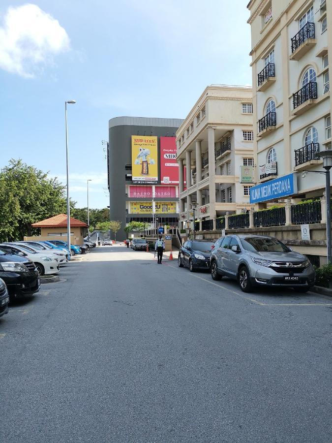 Beryll Boutique Hotel Cyberjaya Esterno foto