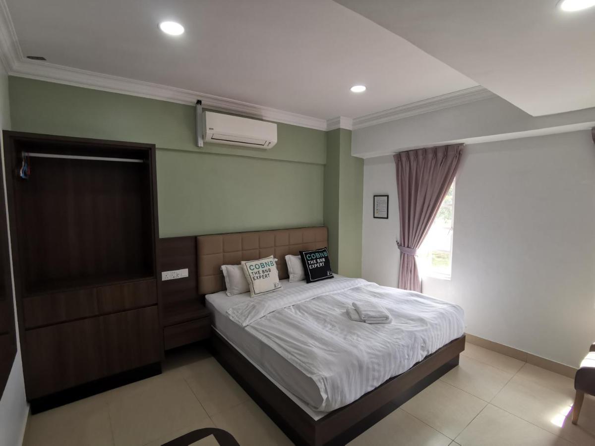 Beryll Boutique Hotel Cyberjaya Esterno foto